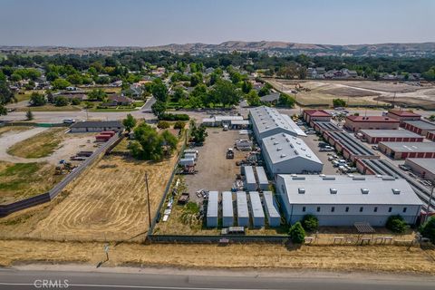 Tiny photo for 1680 El Camino Real Real, Atascadero, CA 93422 (MLS # NS23105411)