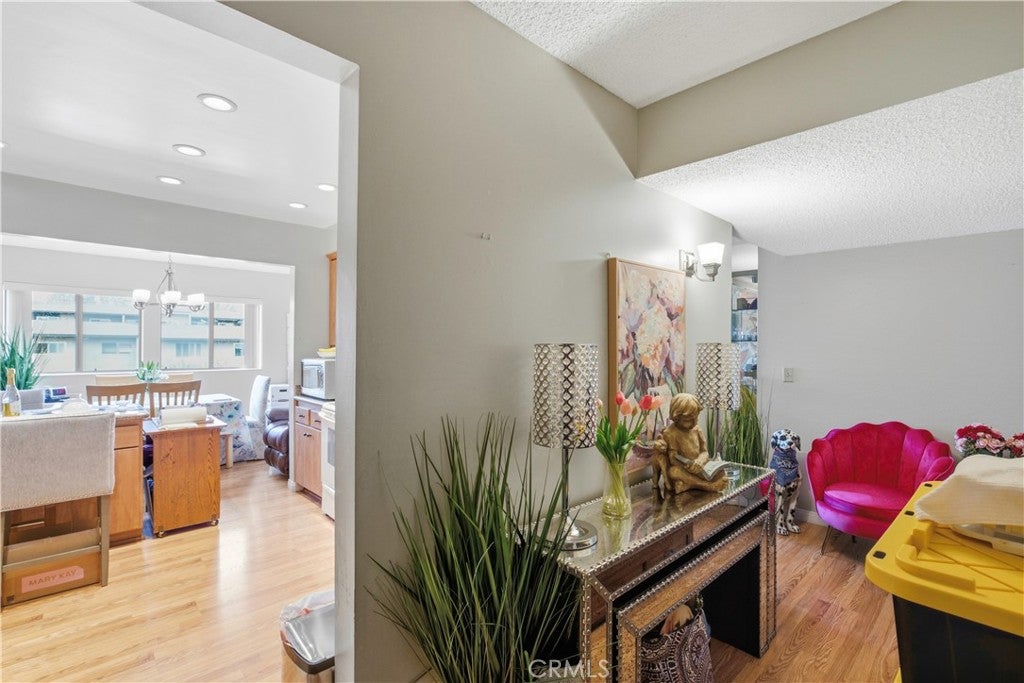12300 Montecito Road 24