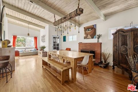 Photo of 3612 Greenwood Avenue, Los Angeles, CA 90066 (MLS # 26661353)