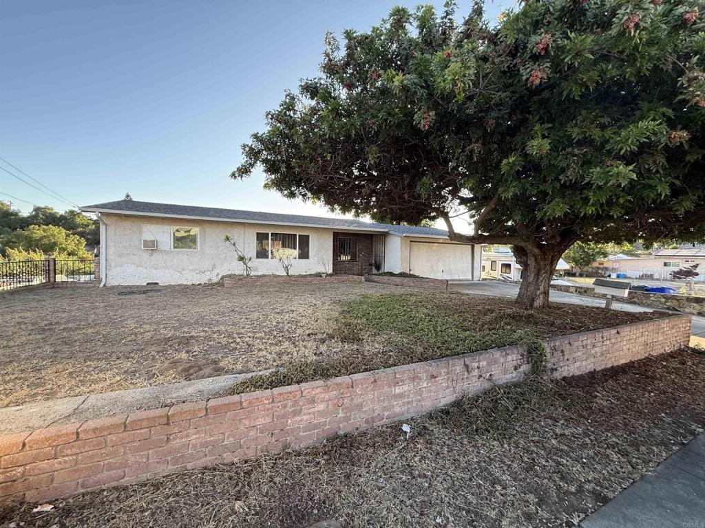2220 Rachael Avenue