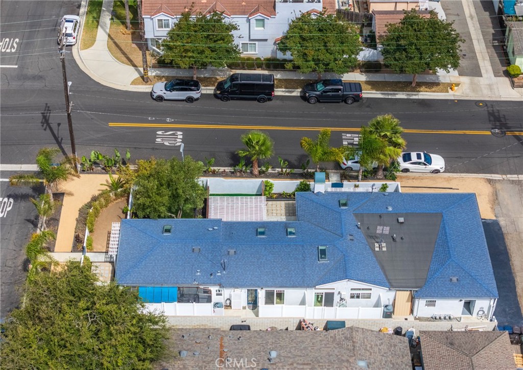 Downtown Area (DOWN) - Residential Income