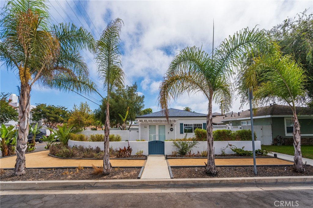 Downtown Area (DOWN) - Residential Income