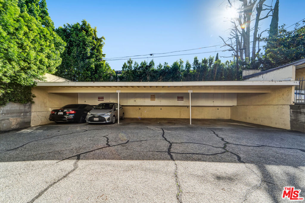 14258 Dickens Street