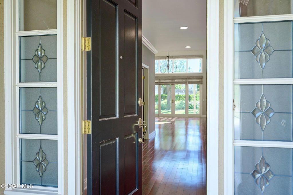 Photo of 1668 Abbotsbury Street, Lake Sherwood, CA 91361 (MLS # 225005456)