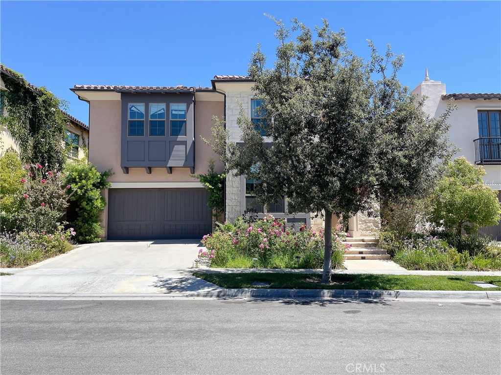 Welcome to this stunning two-story single-family residence located in the highly desirable Eastwood Village community of Irvine. Built in 2019, this modern and spacious 5 bedrooms, 5.5 bathrooms home features each room with its own private bathroom. Beside an open kitchen, there is upgraded a Chinese-style kitchen. Upstairs loft ideal for an office, playroom or media lounge. Beautifully landscaped front yard and private backyard with low maintenance design. Walking distance to Eastwood Elementary School. Close to shopping, dining, parks, and freeways.