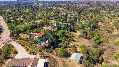 Tiny photo for 3144 Alta Verde Dr. DR, Fallbrook, CA 92028 (MLS # 260025161SD)