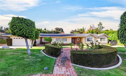Photo of 623 Santa Barbara Avenue, Fullerton, CA 92835 (MLS # PW26226486)