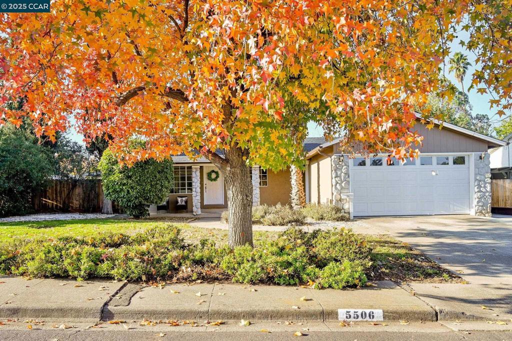 CLAYTON HIGHLAND - Residential