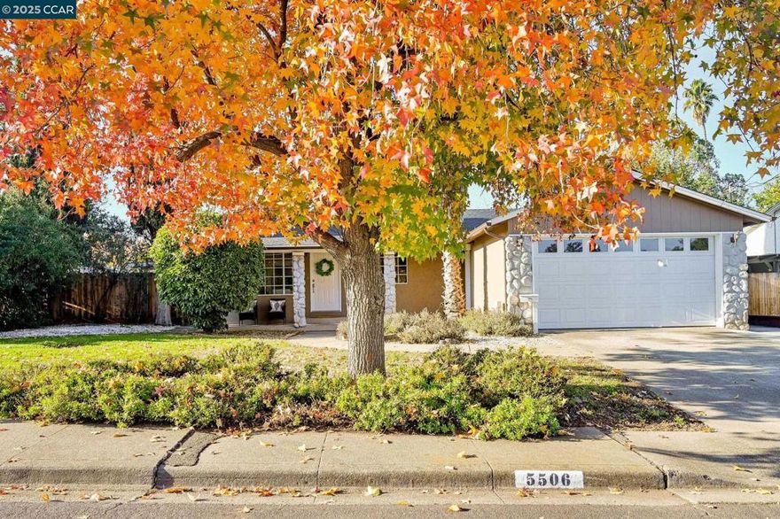 Wonderful curb appeal in a super popular and convenient neighborhood on the Clayton border. Walk to desirable schools, shopping and dining. Very functional floorplan with an eat-in kitchen, living room, plus a family room that overlooks the adorable backyard with covered patio. New laminate flooring throughout, new carpet in bedrooms, freshly painted, and a young roof make this your perfect home for the holidays. Open This Weekend 1-4pm, Saturday & Sunday, December 13 & 14.