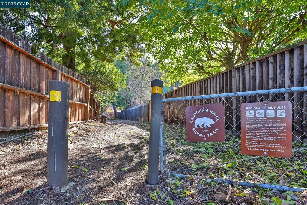 CLAYTON HIGHLAND - Residential