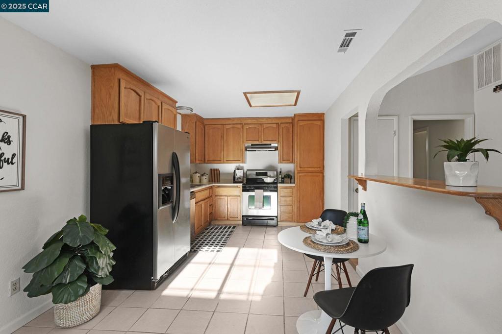 CLAYTON HIGHLAND - Residential