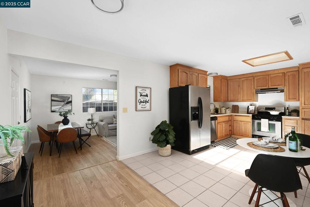 CLAYTON HIGHLAND - Residential