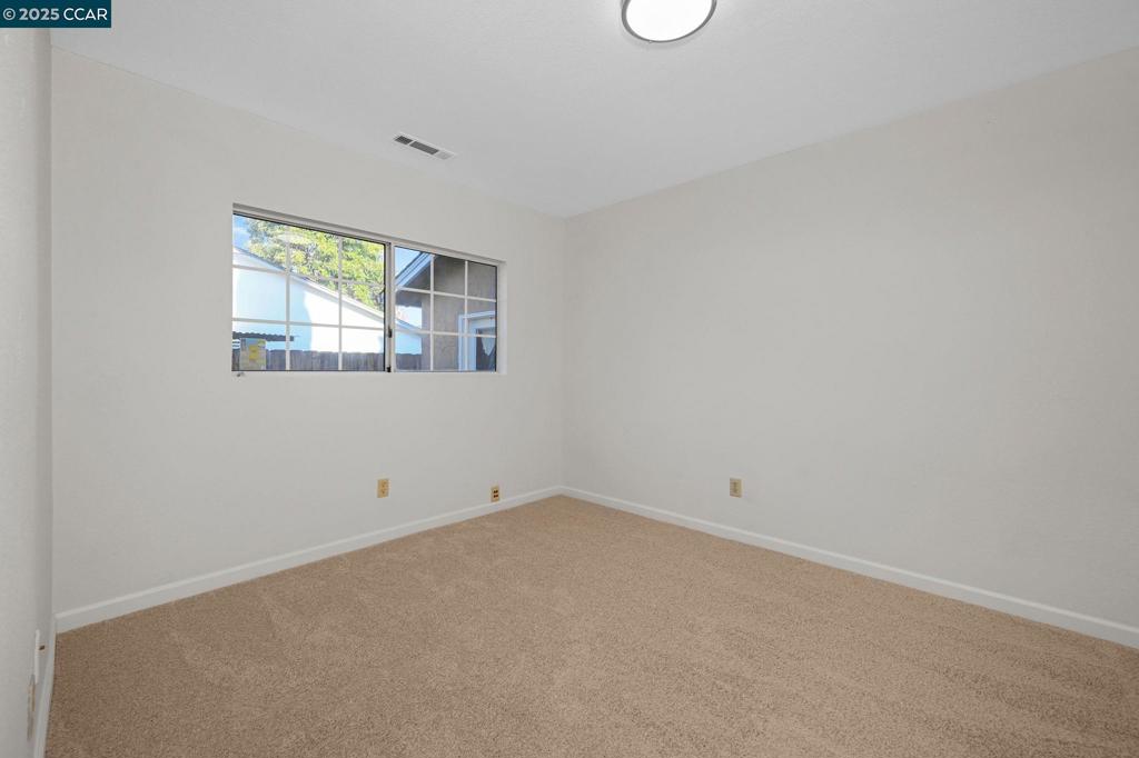 CLAYTON HIGHLAND - Residential