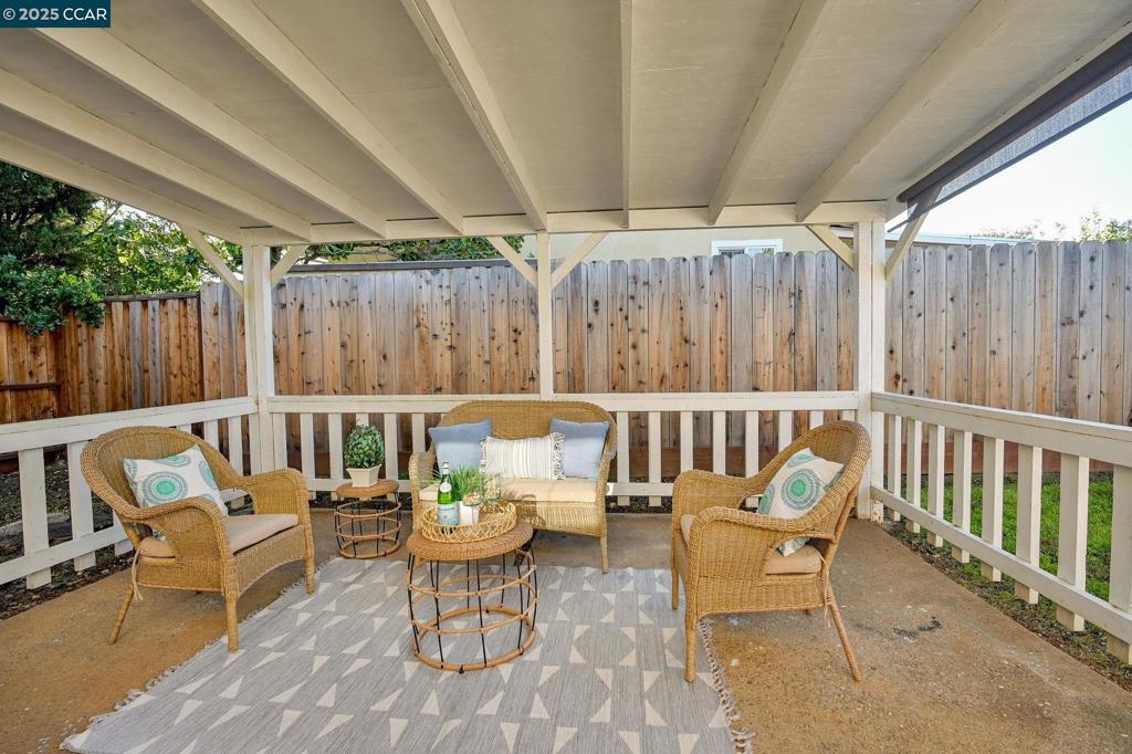 CLAYTON HIGHLAND - Residential