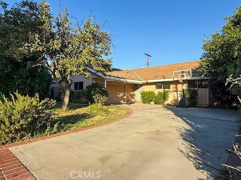 Photo of 8848 Gerald Avenue, North Hills, CA 91343 (MLS # SR25236065)