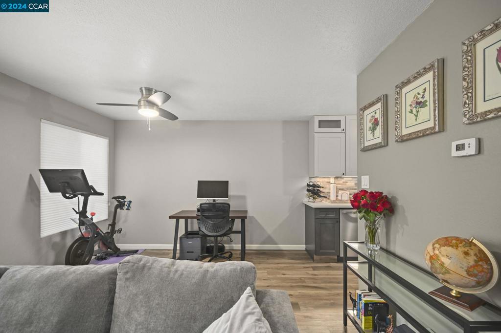 WALNUT CREEK - Residential