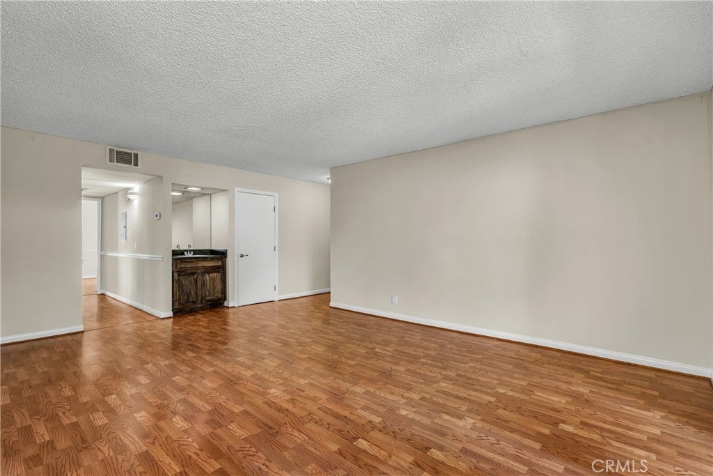 23675 Park Capri