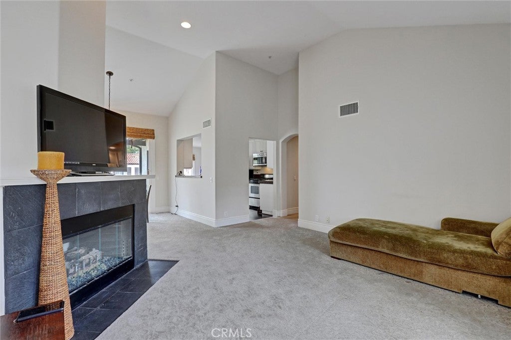 8 Celano Court