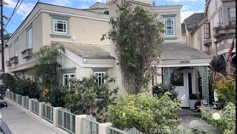 Photo of 5770 E Lucia Walk, Long Beach, CA 90803 (MLS # PW26056384)