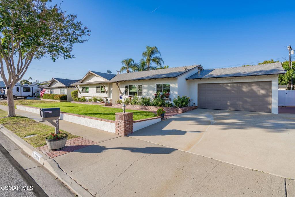 2858 Kadota Street