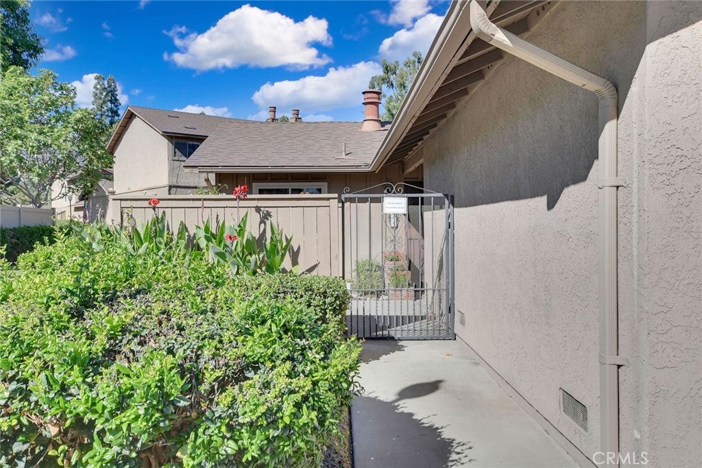 655 W Point O Woods