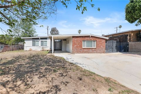 Photo of 3303 La Rue Street, Jurupa Valley, CA 92509 (MLS # CV26105927)