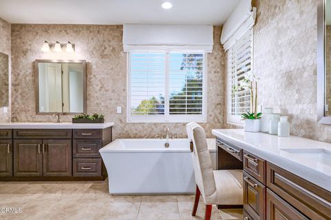 Tiny photo for 8300 Mariposa Court, West Hills, CA 91304 (MLS # V1-34813)