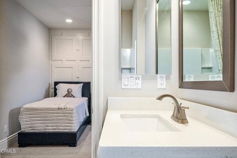 Tiny photo for 8300 Mariposa Court, West Hills, CA 91304 (MLS # V1-34813)