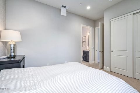 Tiny photo for 8300 Mariposa Court, West Hills, CA 91304 (MLS # V1-34813)