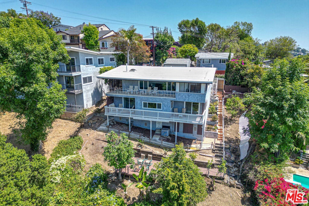3543 Lavell Drive