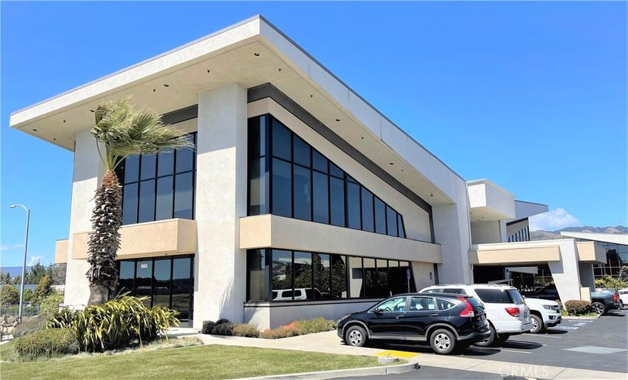 Approximately 1,371.24 rentable square feet of professional office space available for lease in the Aerovista Business Park. Close proximity to San Luis Obispo Regional Airport, SLO Brew Rock, Vons and CVS. The Suite features a private restroom, reception area, four (4) offices, three (3) partitioned cubicles, kitchenette, and storage.