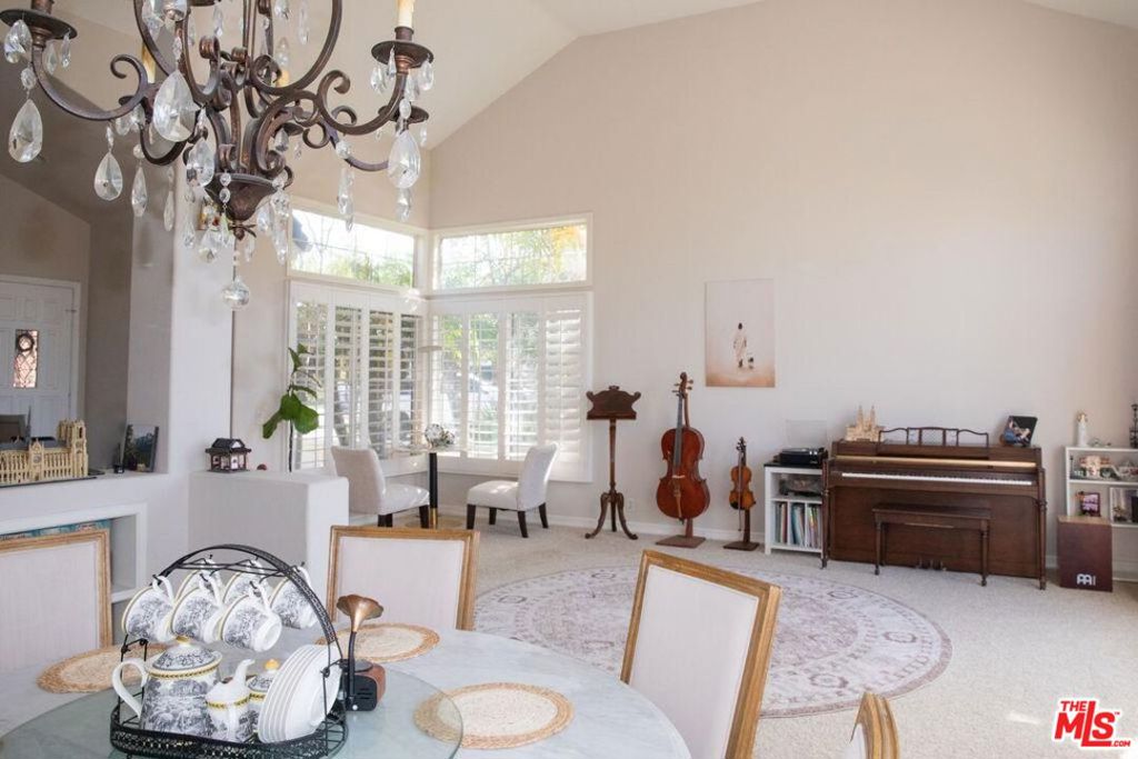 775 S Dove Tree Lane