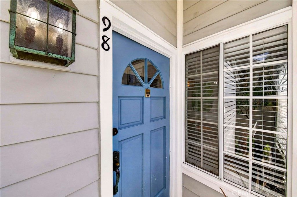 Photo of 1272 W Park Western Dr #98, San Pedro, CA 90732 (MLS # SB26095355)