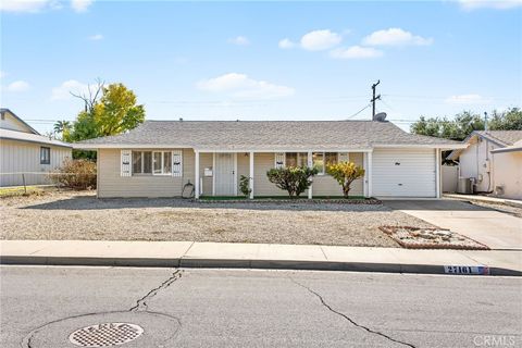 27161 Pinehurst Menifee CA 92586