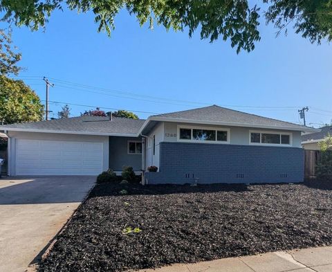 1260 Heatherstone Way Sunnyvale CA 94087