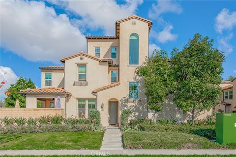 192 Finch Lake Forest CA 92630