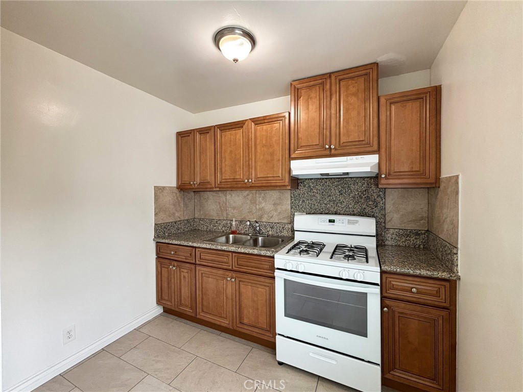 N/A - Residential Lease