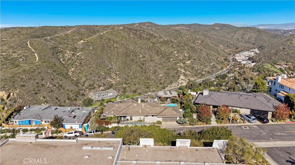 1289 Skyline Drive, Laguna Beach CA 92651 - Photo 71