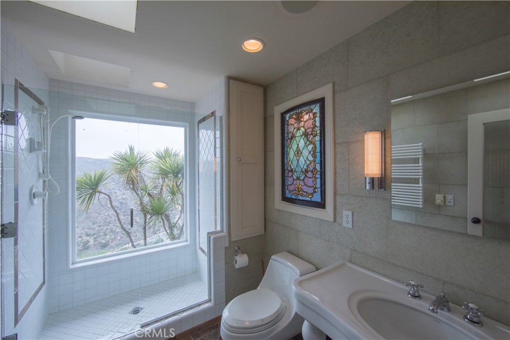 1289 Skyline Drive, Laguna Beach CA 92651 - Photo 47
