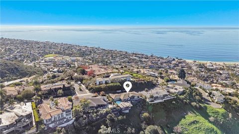 Tiny photo for 1289 Skyline Drive, Laguna Beach, CA 92651 (MLS # OC25274509)