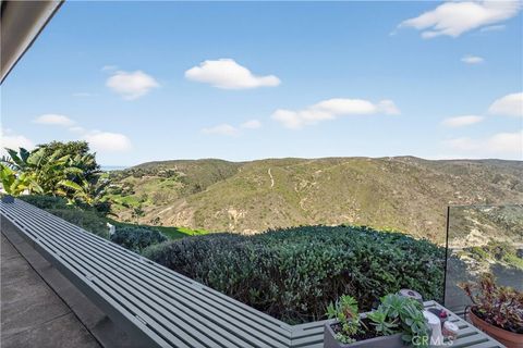 Tiny photo for 1289 Skyline Drive, Laguna Beach, CA 92651 (MLS # OC25274509)
