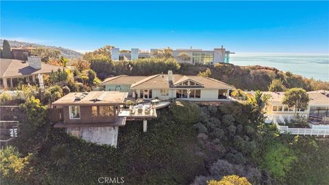 Tiny photo for 1289 Skyline Drive, Laguna Beach, CA 92651 (MLS # OC25274509)