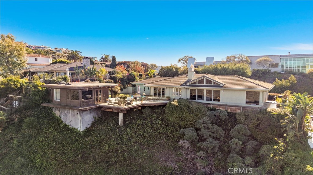 1289 Skyline Drive, Laguna Beach CA 92651 - Photo 73