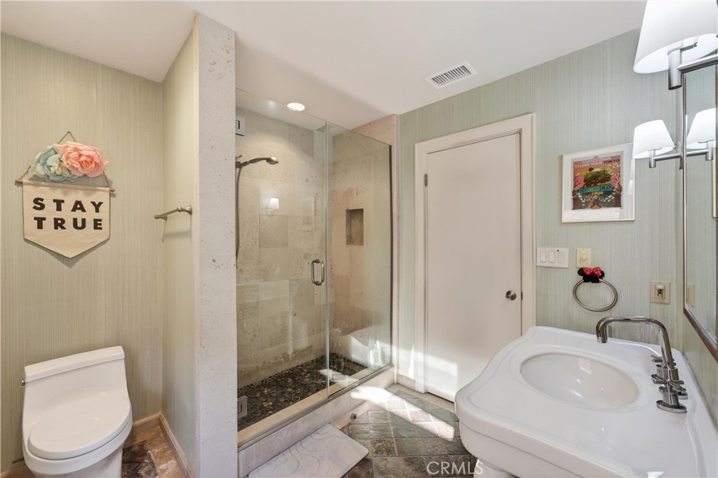 1289 Skyline Drive, Laguna Beach CA 92651 - Photo 33