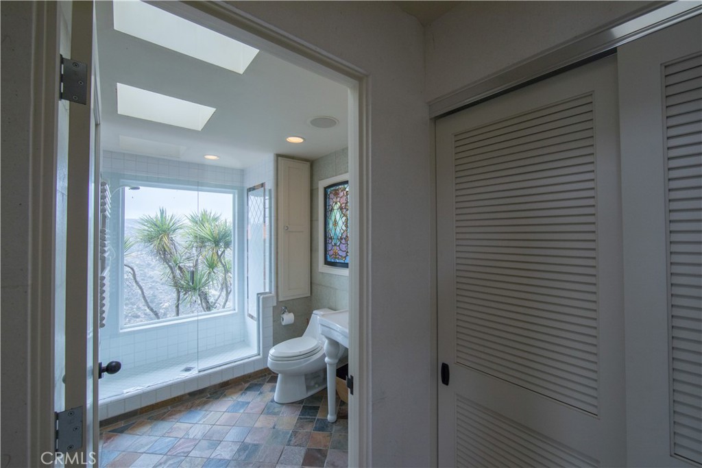 1289 Skyline Drive, Laguna Beach CA 92651 - Photo 46