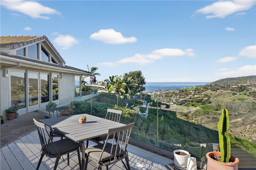 1289 Skyline Drive, Laguna Beach CA 92651 - Photo 59