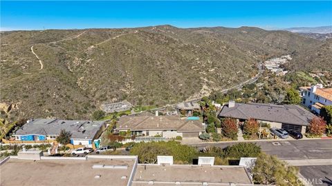Tiny photo for 1289 Skyline Drive, Laguna Beach, CA 92651 (MLS # OC25274509)