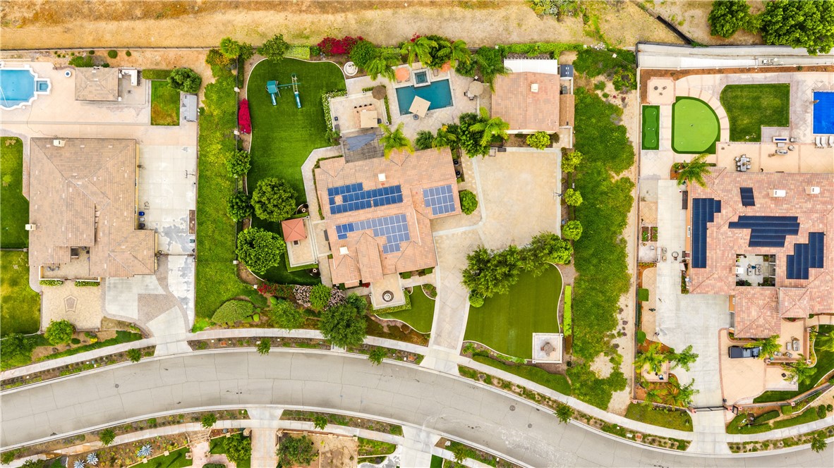 689 Crystal Mountain