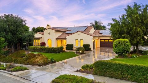 Photo of 689 Crystal Mountain Cir, Riverside, CA 92506 (MLS # IV26085065)