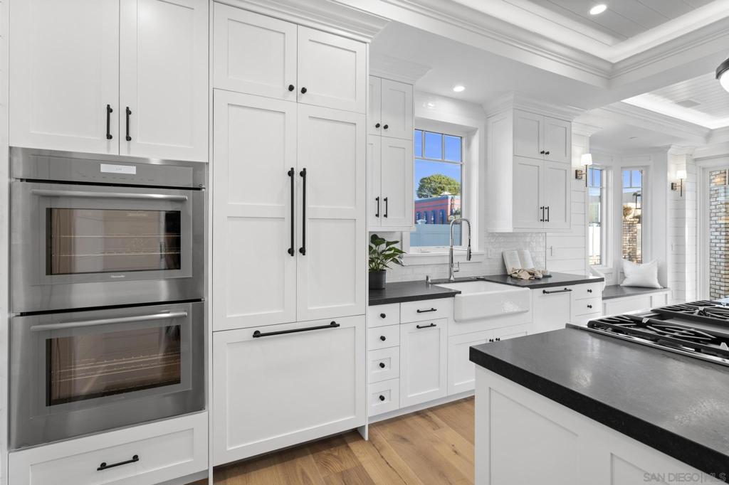 466 Westbourne